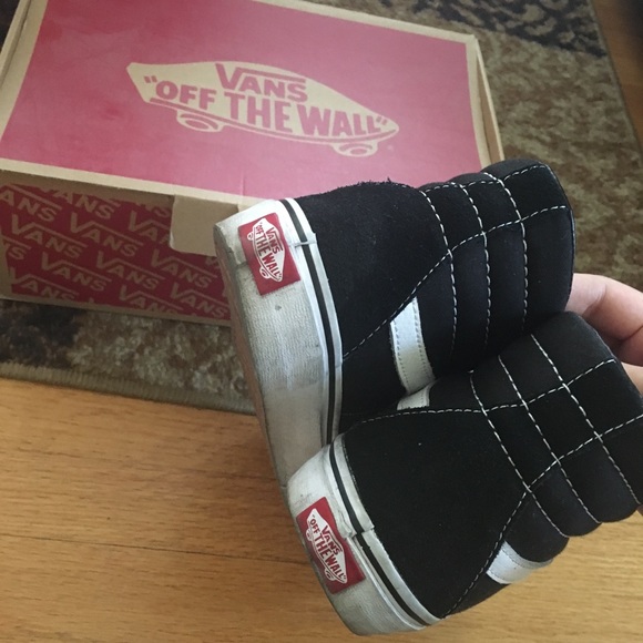 VANS OLD SKOOL SK8 HI BLACK AND WHITE - Picture 6 of 8